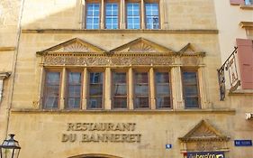 Aux Chambres Du Banneret